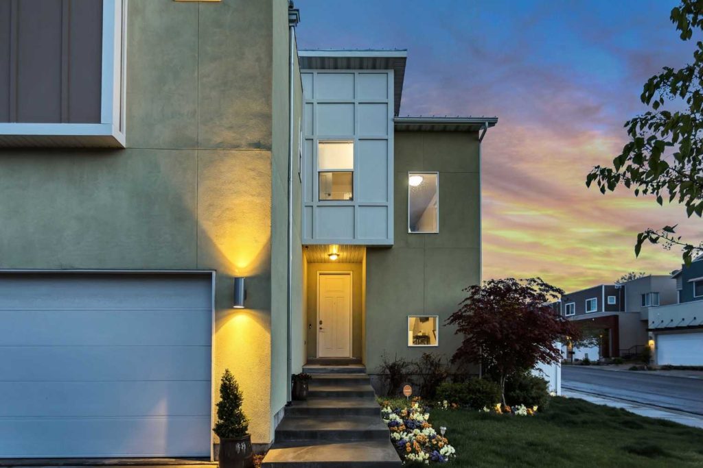 An exterior photo of a Portland rental home.