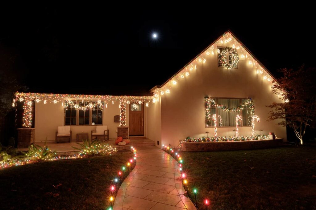 holiday decorating tips for property owners and tenants