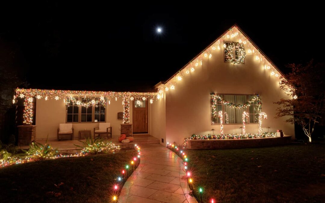 Decorating for the Holidays: Guidelines for Property Owners and Tenants